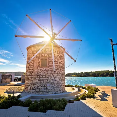 In With Two-bedrooms 3 Apartmán